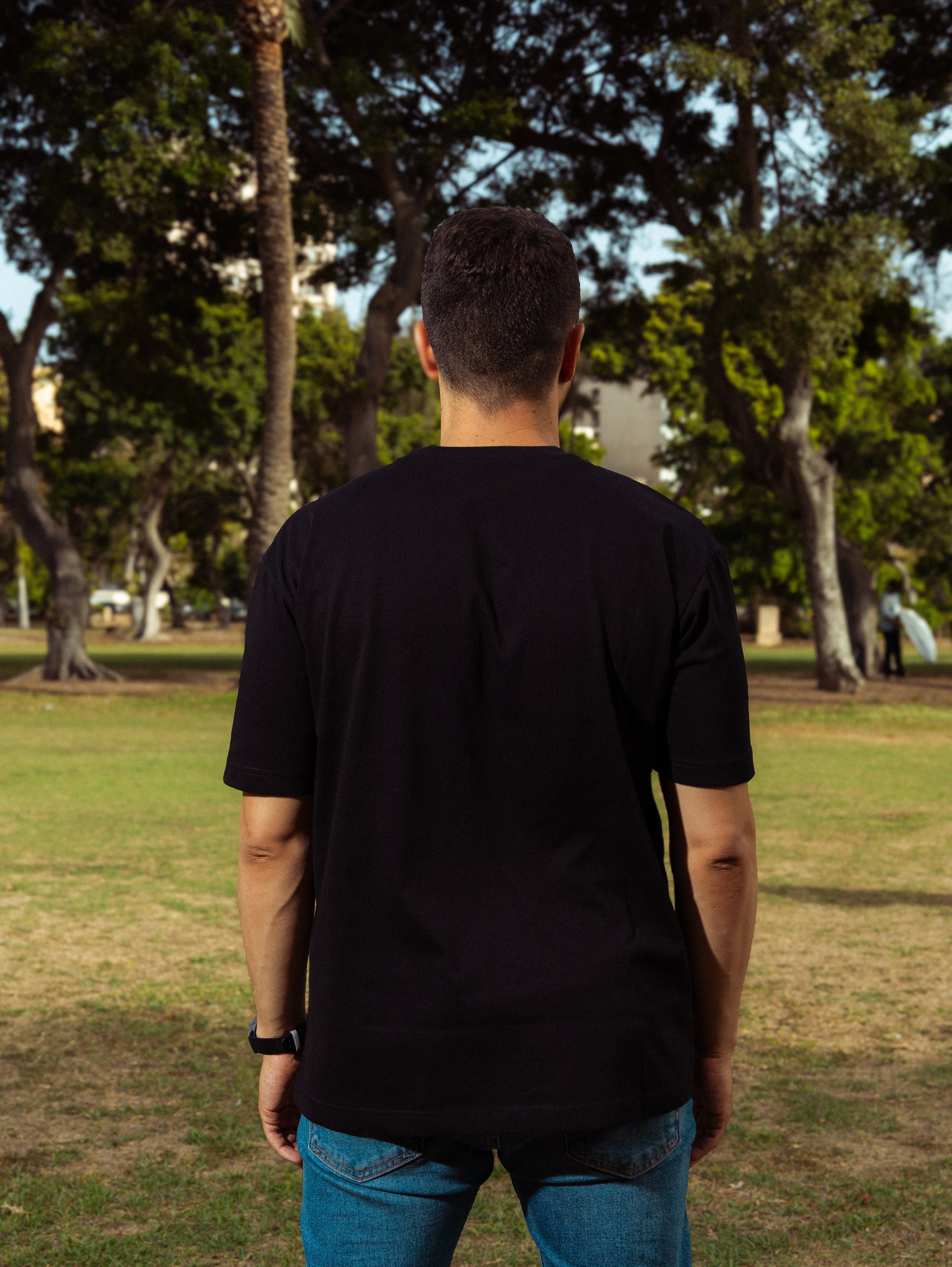 SAAI OVERSIZED TEE BLACK